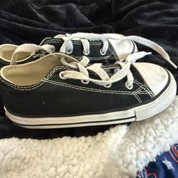 Boys Converse 