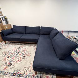 Right Arm Sectional Sofa 