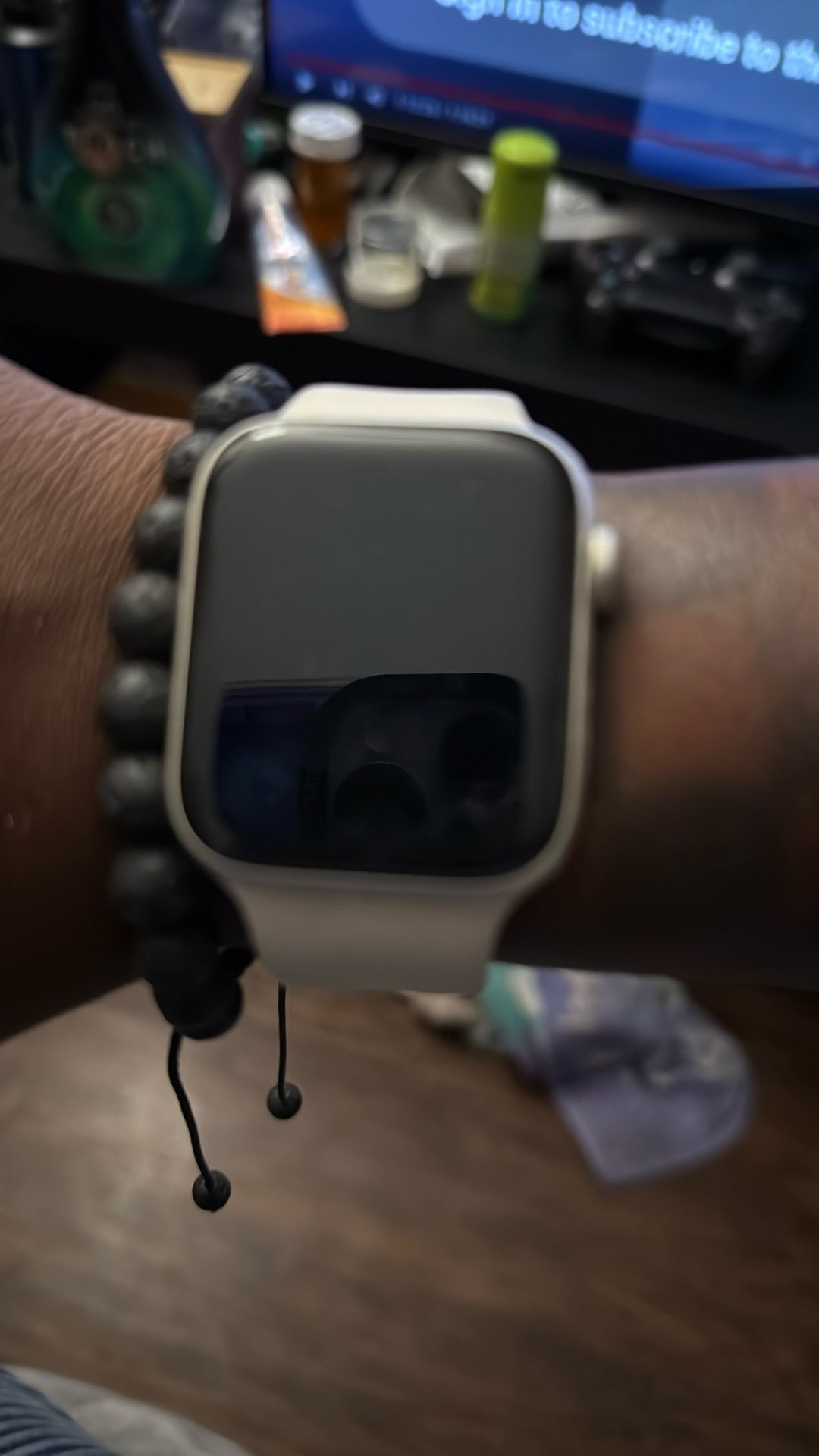 $120 44mm Apple Watch ⌚️ Generation 2 Mint Condition