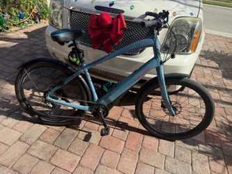 Specialize, Electric bike come with two keys charger battery