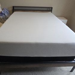 Queen Green Tea Memory Foam Mattress