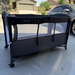 Adovel XL Pack N Play 