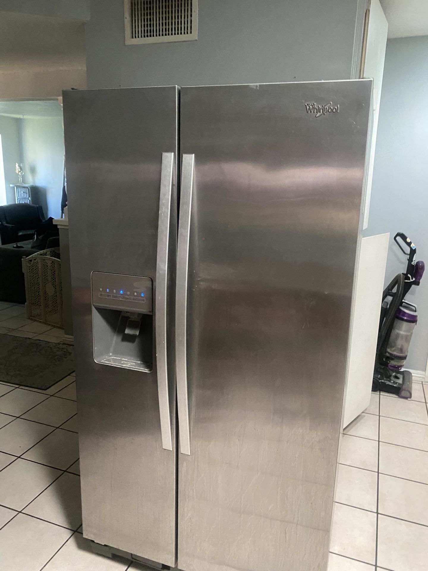 Refrigerator