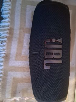 JBL 5 Bluetooth Speaker