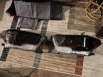 Toyota Tacoma Head Lights