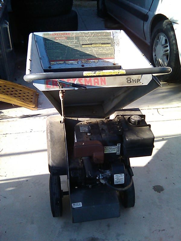Craftsman wood chipper 8hp Briggs and Stratton motor used for Sale in