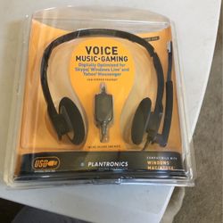 NEW- Plantronics USB Stereo Headset 