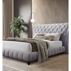 Queen bed