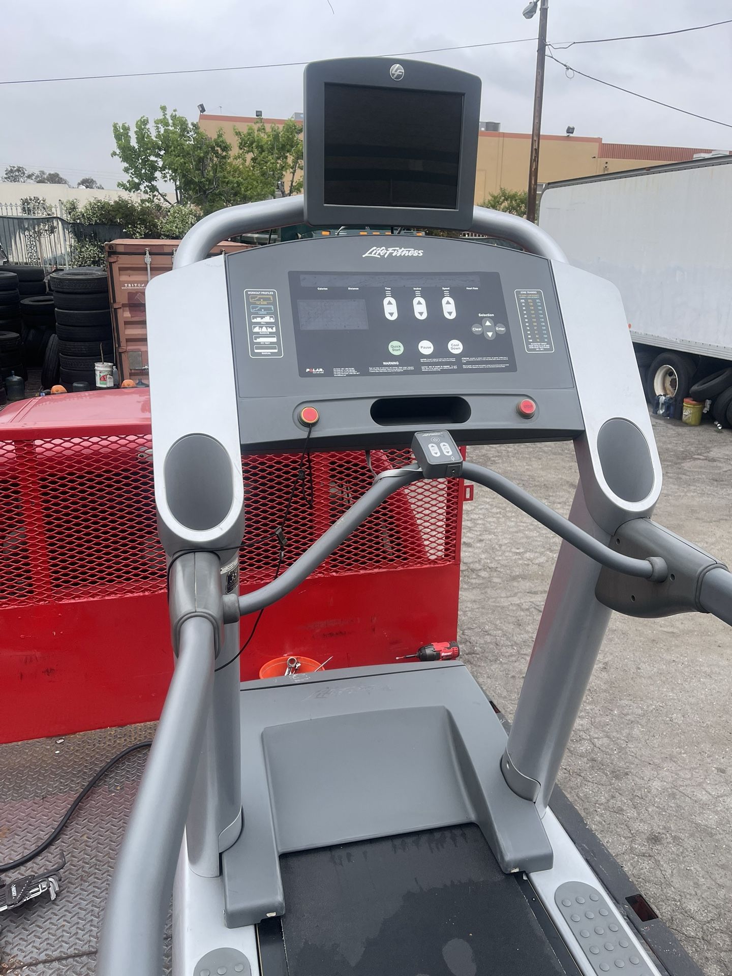 Lifefitness Treadmill