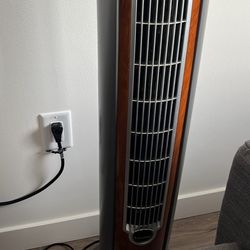 Selling fan Plus TV Stand at 60 USD. 