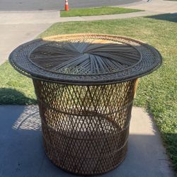 wicker table
