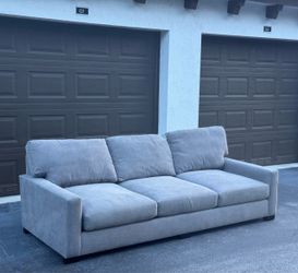 Sofa/Couch Sectional - Pottery Barn - Delivery Available 🚛