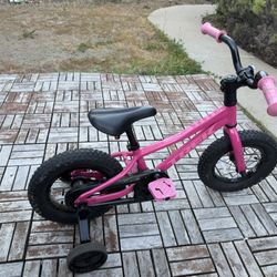 Trek Precaliber 12” Kids Bike Pink w/ Training Wheels – Great Condition