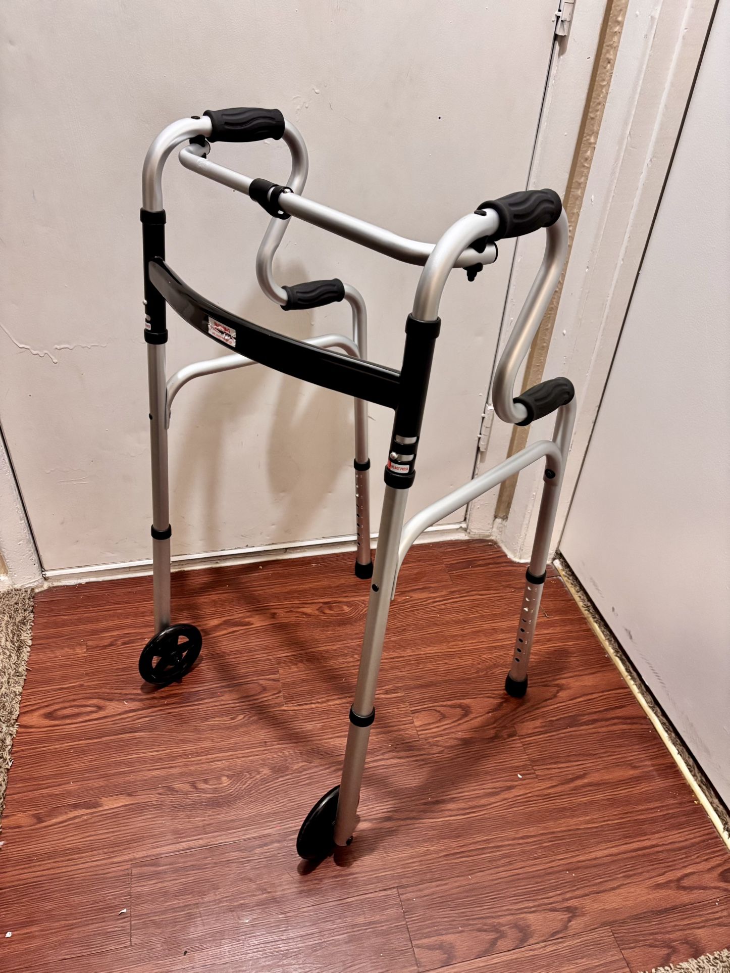 Adult Walker Like New