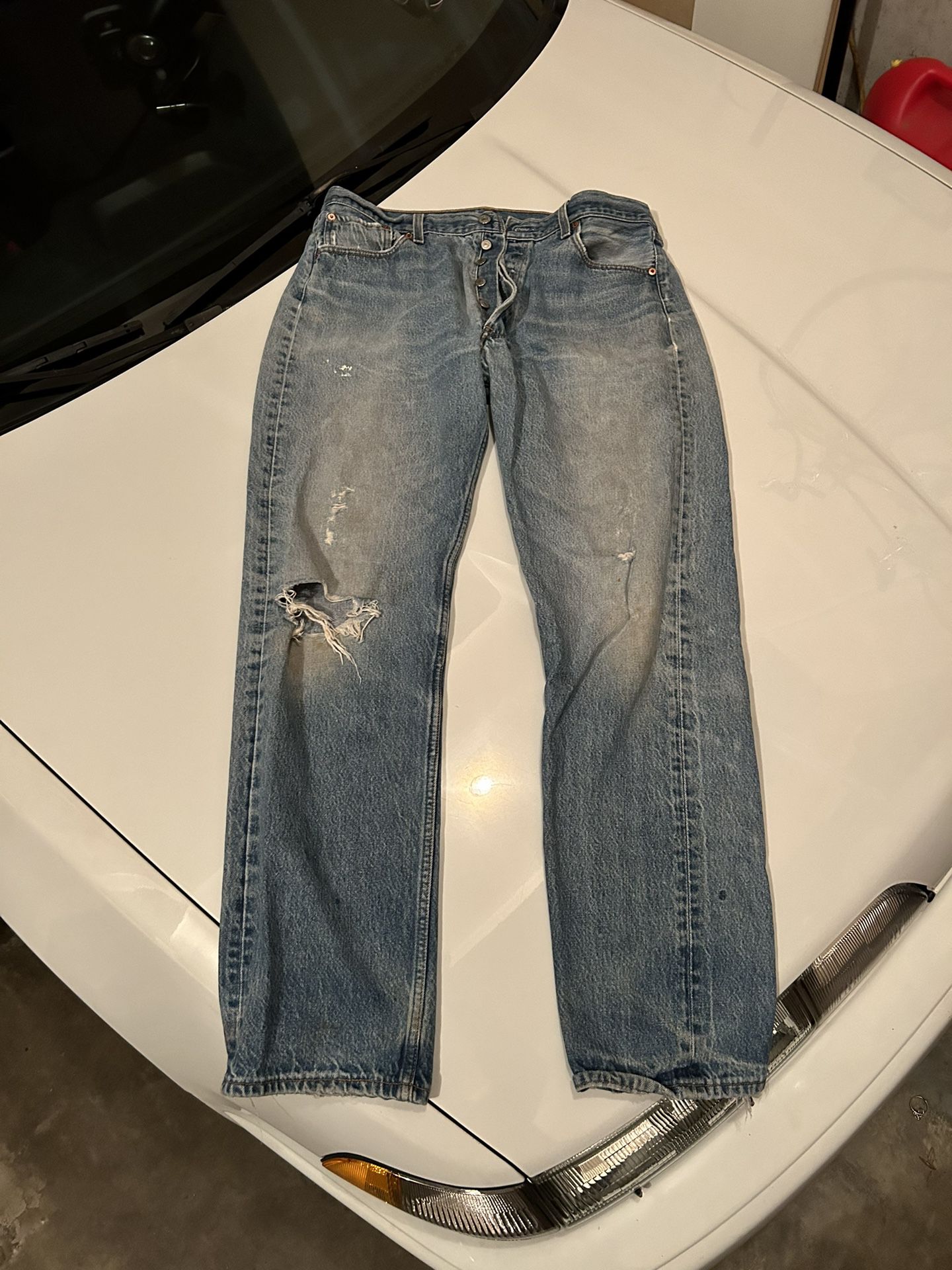 Levi's 501 Distressed Denim Jeans 90s for Sale in Auburn, WA - OfferUp