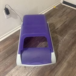 PetSafe RFA-516 ScoopFree Crystal Pro Self-Cleaning Cat Litter Box, Front Entry