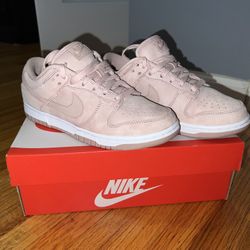 Nike Dunk Suede