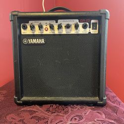 Yamaha GA-15 Amp