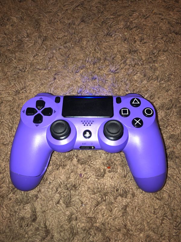 Sony Ps4 controller purple for Sale in Vancouver, WA OfferUp