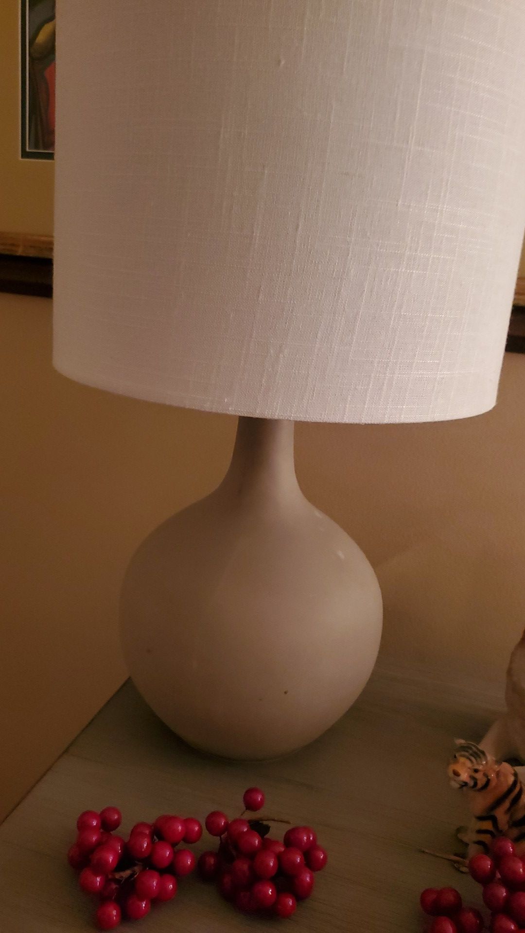 Lamp with linen shade