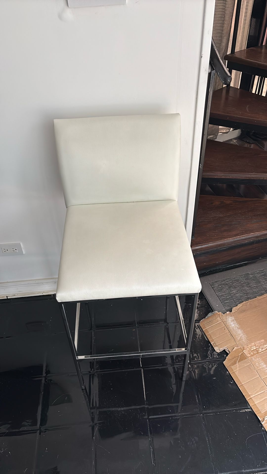 2 Great Shape Sturdy Bar Stools 100 For both