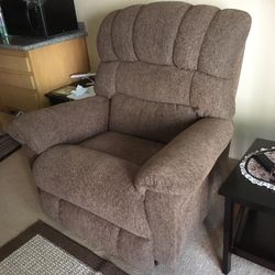 La-Z-Boy Randell Wall Recliner  