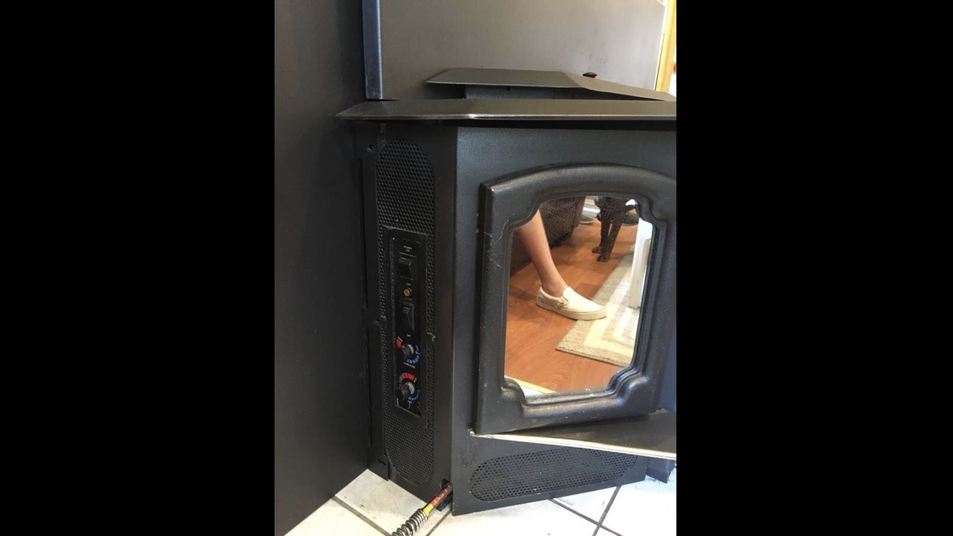 Lopi Firefox pellet stove for Sale in Snohomish, WA - OfferUp