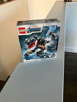 LEGO Marvel Avengers Classic Thor Mech Armor 76169 Thor Hammer Playset (139 Pieces)