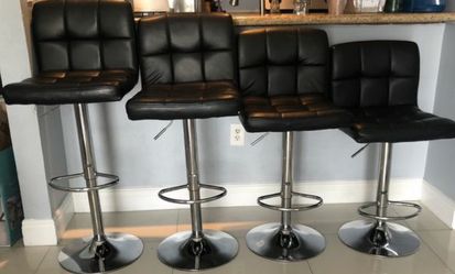 New bar stools in box/ adjustable barstools