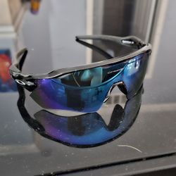 Oakley Radar EV Path Sunglasses – Blue Iridium Lens (OO9208-44)