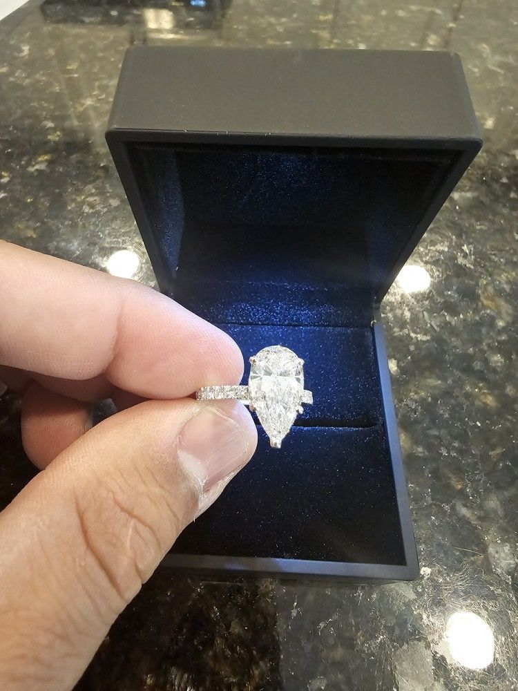 PEAR BRILLIANT 3.01 CARAT RING