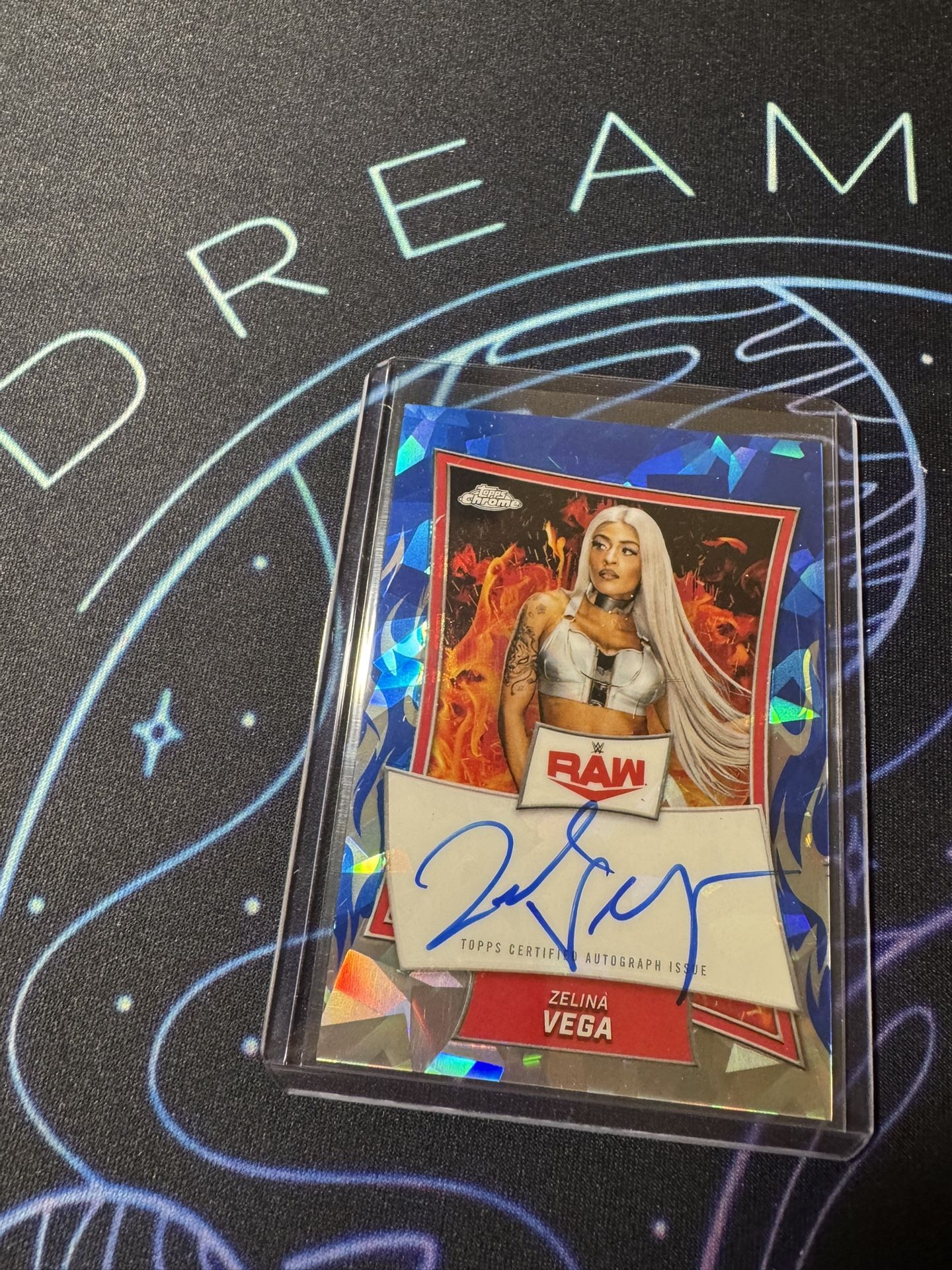 2025 WWE Topps Chrome Sapphire Zelina Vega Base Auto (On Card)