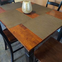 Kitchen Table W/ 4 Chairs