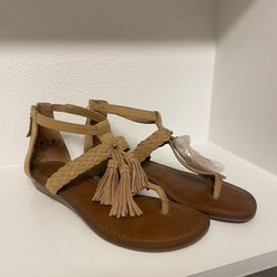 Brown Fringe Sandals 7.5