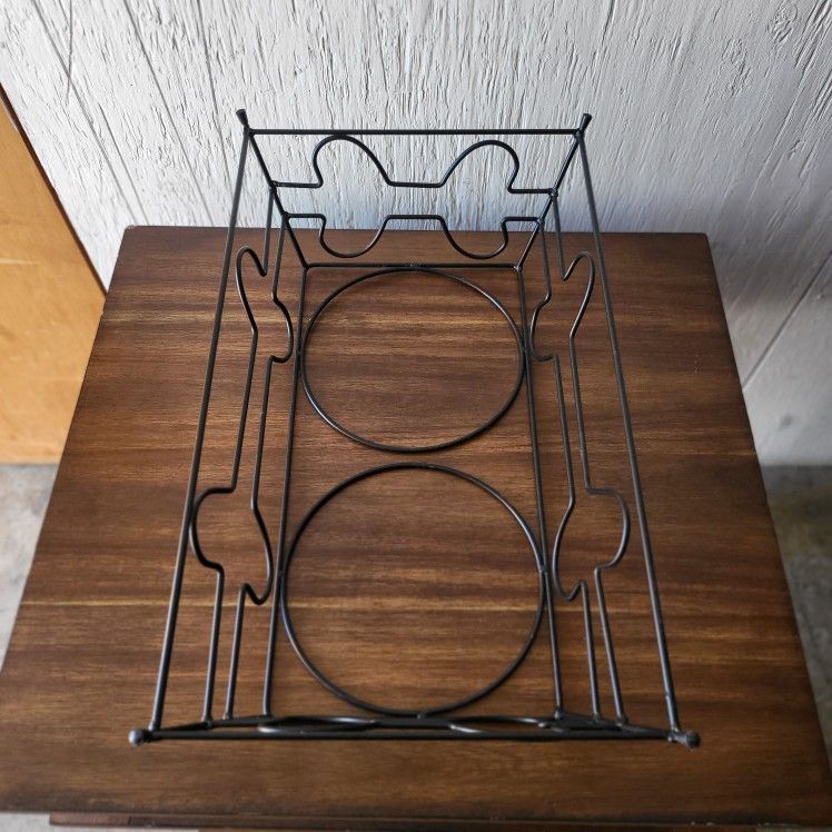 Dog Bowl Holder