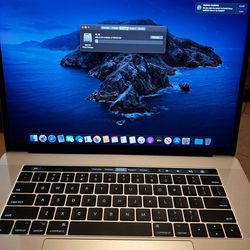 MacBook Pro Touchbar 15 Inch