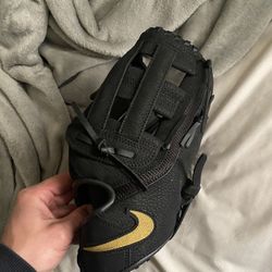 Nike Baseball Glove Force Edge 12”