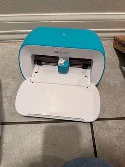 Cricut Joy Cutting Machine