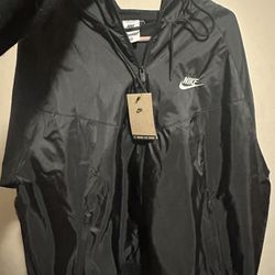 NIKE windrunner 