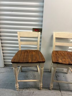2 chairs