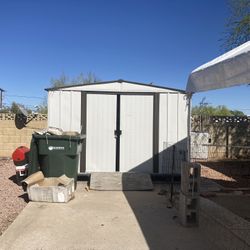 Metal Storage Shed Like New, Located In North Phoenix 