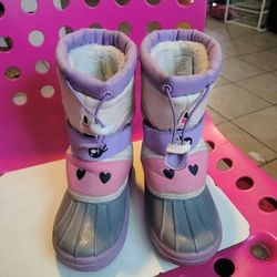 Snow Boots Size 11