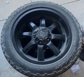 Toyota Tacoma Rines 20”