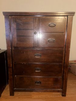 Ashleys furniture brown Dresser and nightstand