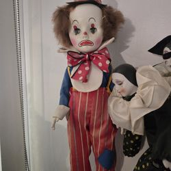 Vintage Porcelain Clown Doll Collection – Handcrafted Harlequin Style