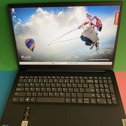 Lenovo Ideapad 15.6” FHD Touch screen (2022 model) Intel i5 12th generation 8GB Ram 512GB SSD (works great) 