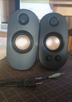 Computer speakers