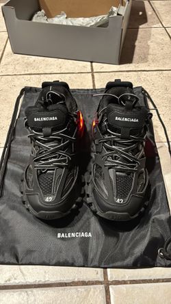 Balenciaga size 42 US 9.5-10