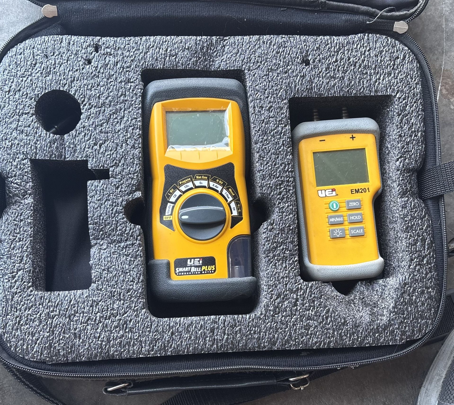 UEi C30 Smart Bell Plus Kit Residential Combustion Analyzer Kit