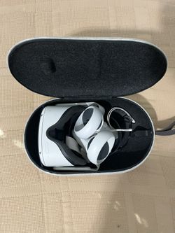 Oculus Quest 2 Used Like New
